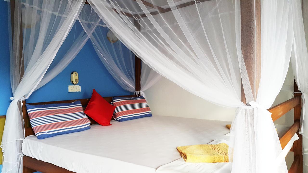 Bed and Breakfast Calidan à Mirissa Extérieur photo