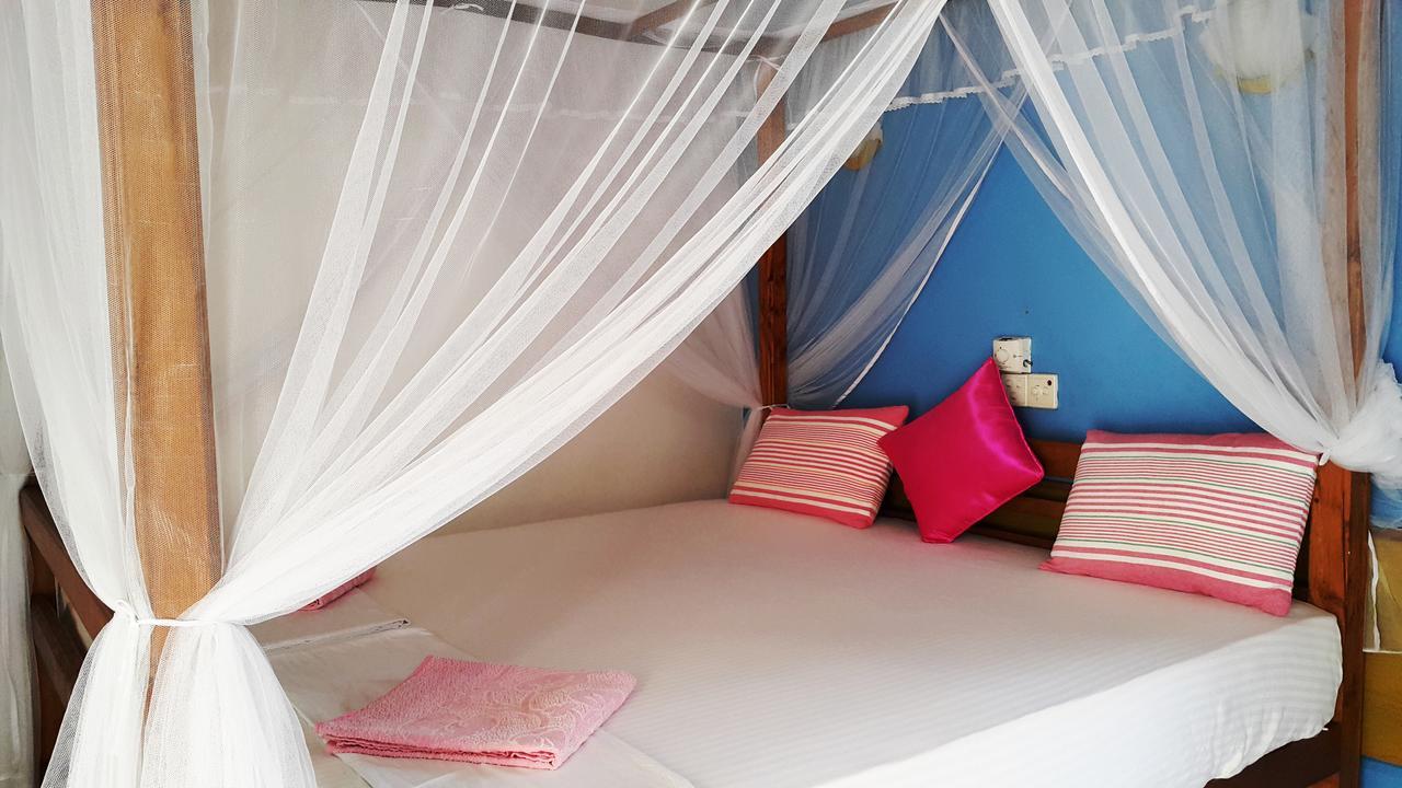 Bed and Breakfast Calidan à Mirissa Extérieur photo