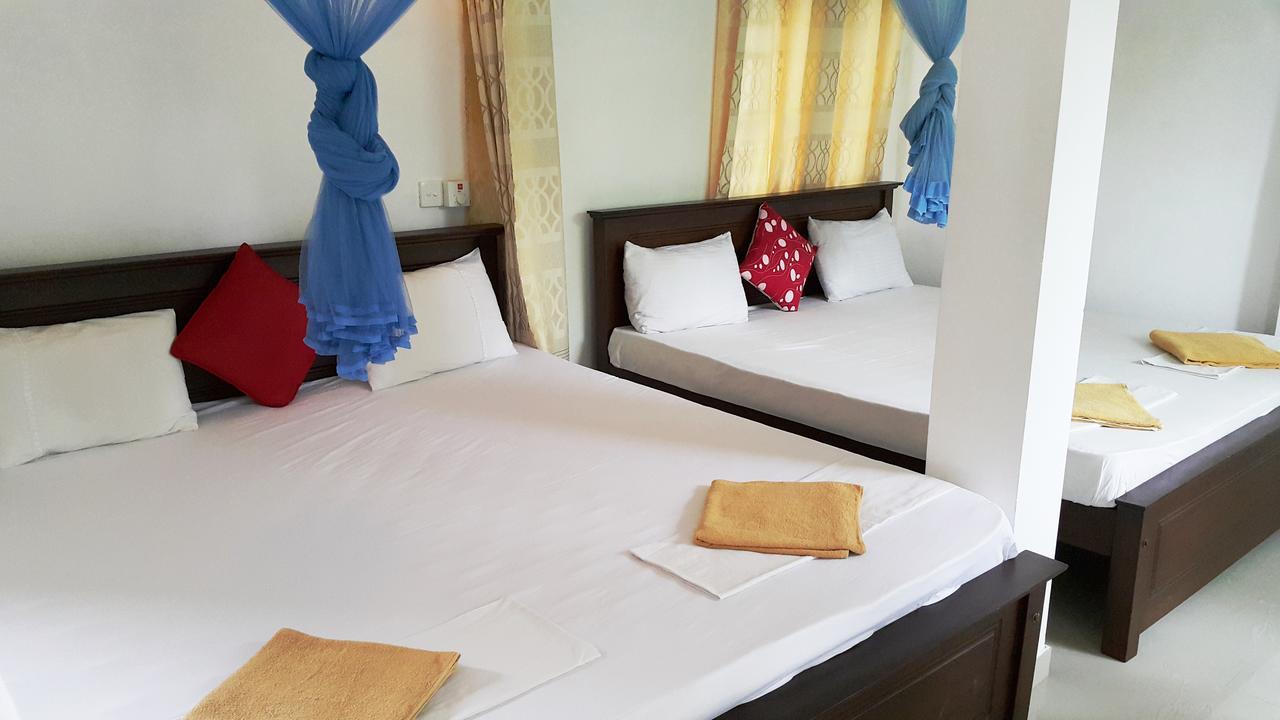 Bed and Breakfast Calidan à Mirissa Extérieur photo