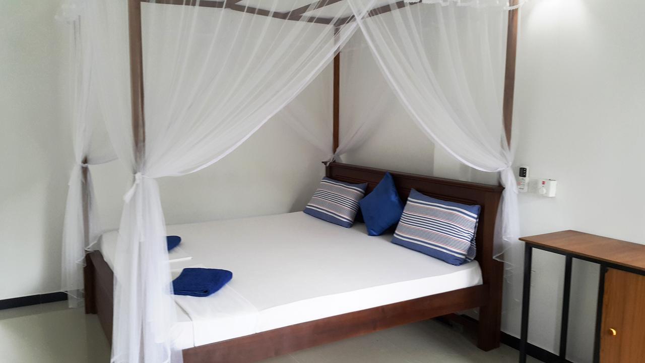 Bed and Breakfast Calidan à Mirissa Extérieur photo